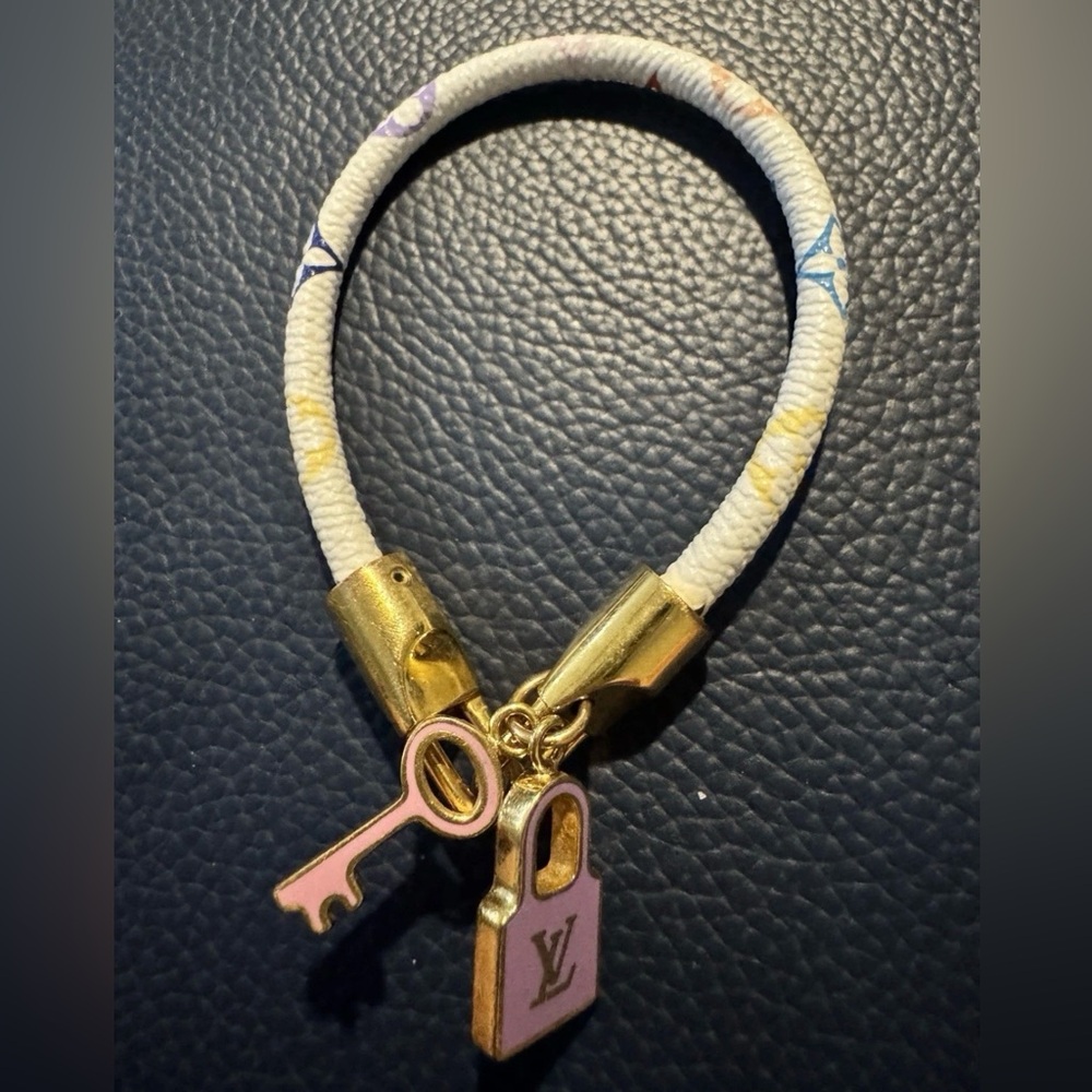 2003 Louis Vuitton x Takashi Murakami Multicolor Monogram Luck It Bracelet N/box